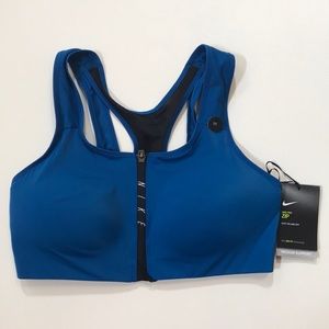 Nike Pro Zip Sports Bra